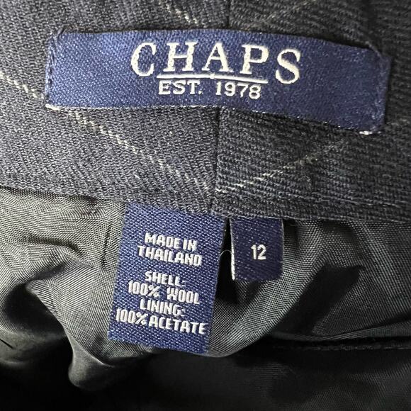 Vintage Chaps pinstripe wool suit set, women's 12 - Picture 9 of 10